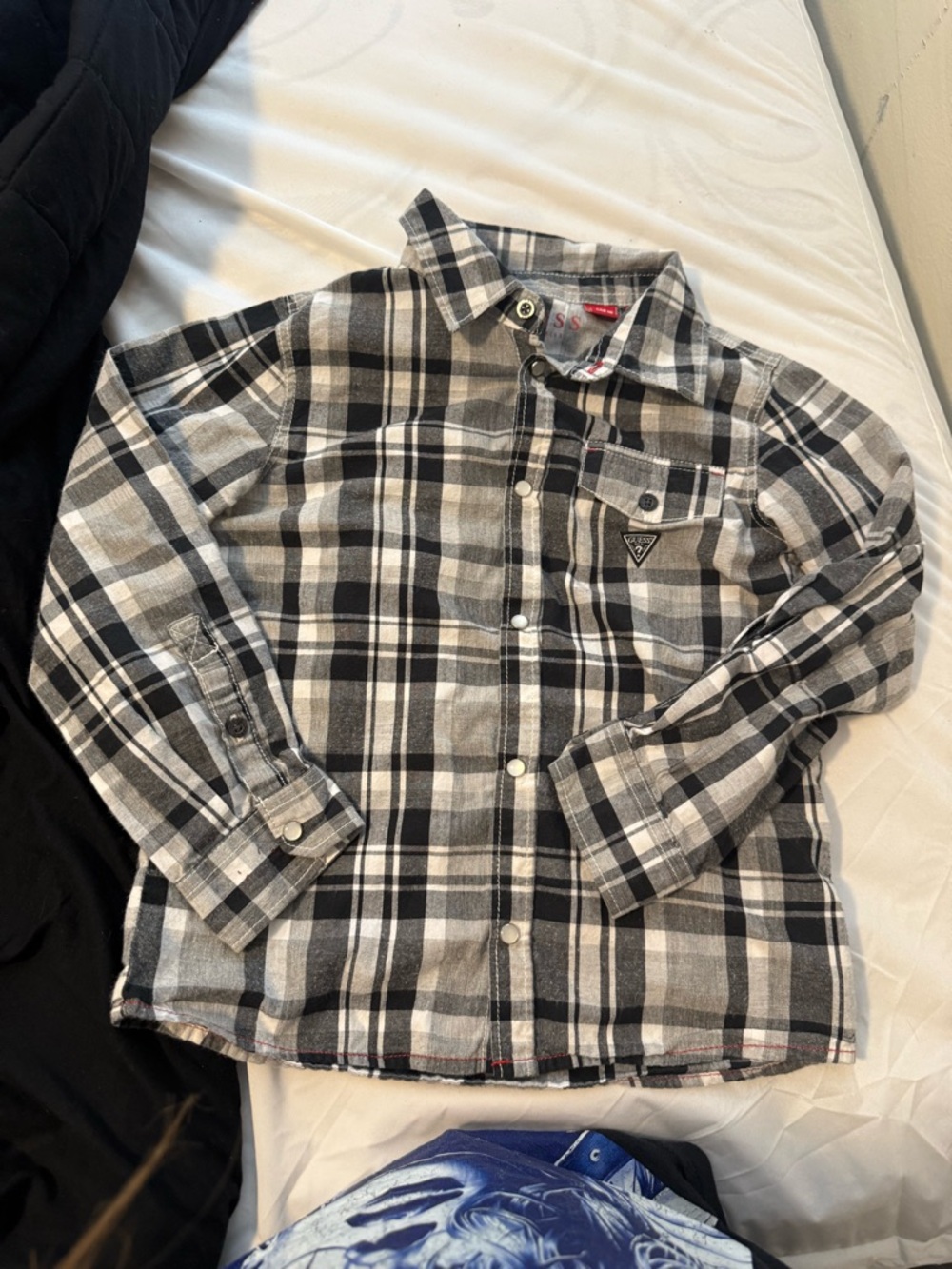 GUESS  Black & Gray Plaid Button-Up Shirt